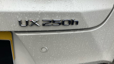 Lexus UX 250h E4 2.0 5dr CVT [Premium Plus/Sunroof] Hybrid Hatchback